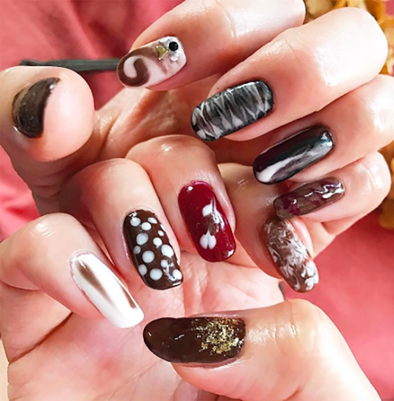 Chocolate Nail Art Is The Yummiest New Valentine’s Day Trend