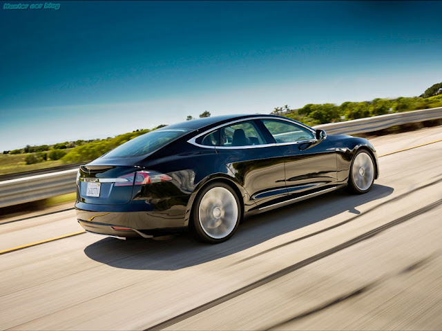 Review: 2012 Tesla Model S