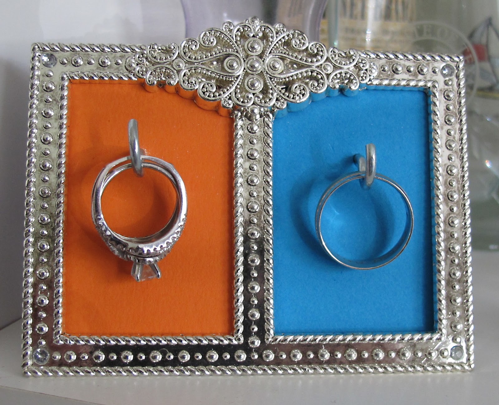 Make wedding ring holder