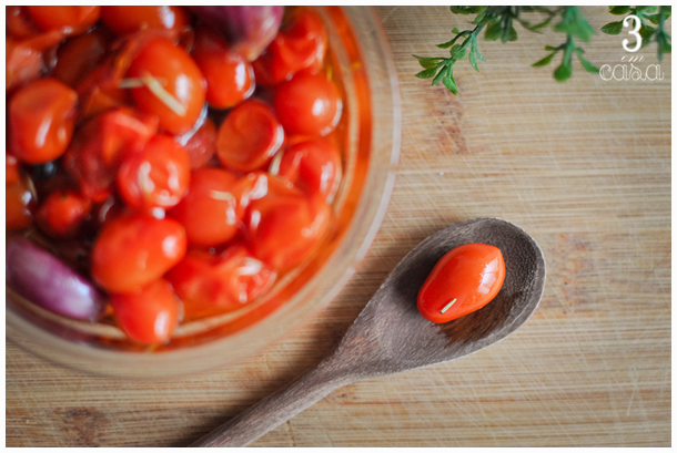 como fazer tomatinho confit