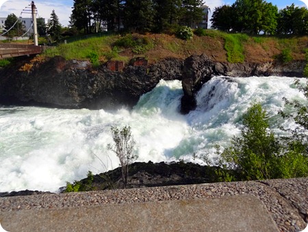 upper falls spokane river