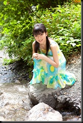 Magazine_Mano_Erina_871