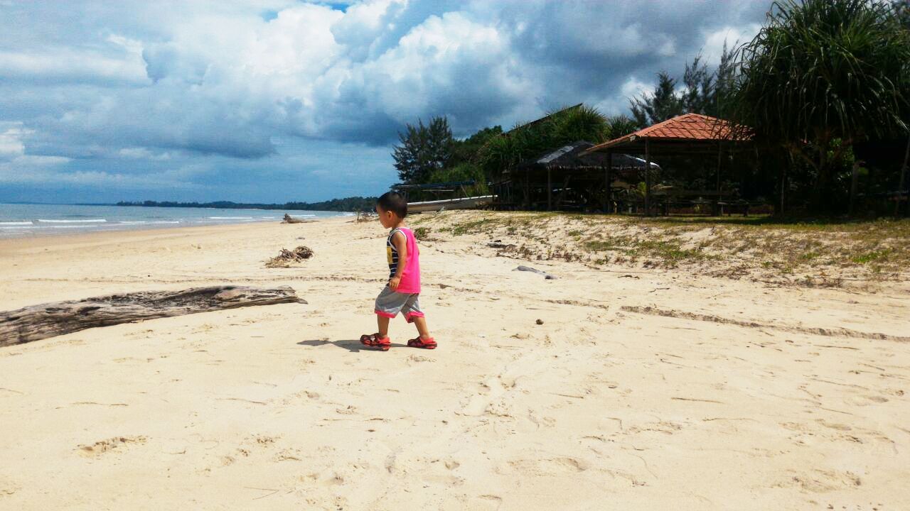 The Kg. Tempurung Beach, Kuala Penyu