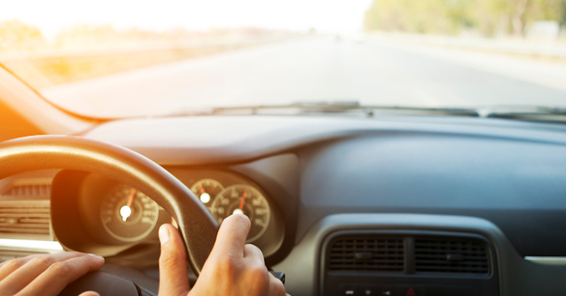 Comment protéger sa voiture du soleil ?