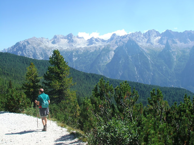 trekking passeggiate sentieri facili in Cadore