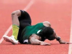 Ngeri! Atlet Patah Kaki Ketika Pertandingan 100 Meter