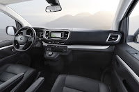 Vauxhall Vivaro Life (2019) Dashboard