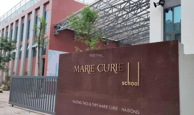 Trường THCS và THPT Marie Curie