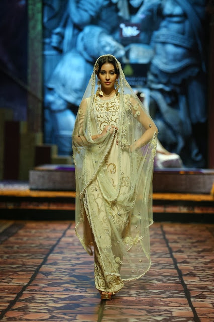 Aamby Valley India Bridal Fashion Week 2013 Photos9