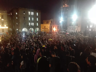 Cacerolazo en el Parque Bolivar Manizales