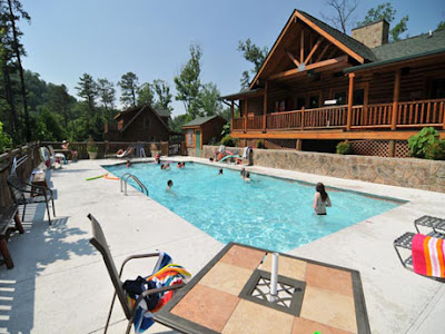 cabins have swimming pool access