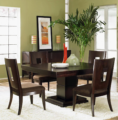 Dining Room Tables