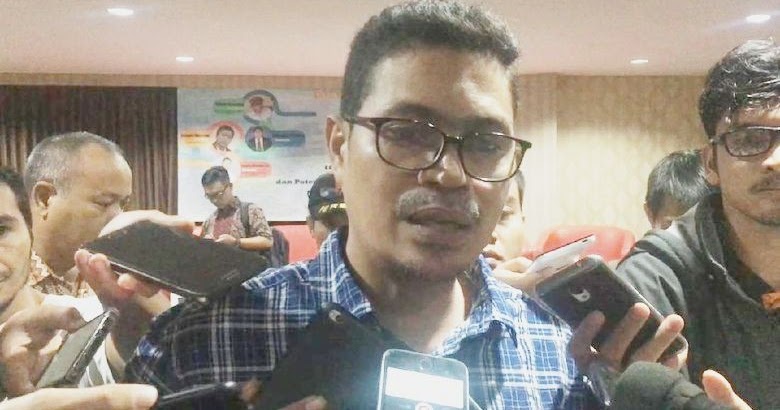 Faizal Assegaf Balik Menyerang : " Bung Fahri Hamzah Jangan Banyak