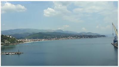 Noli; Itália; Riviera Italiana; cidade medieval; turismo de um dia; orla marítima; porto Savona