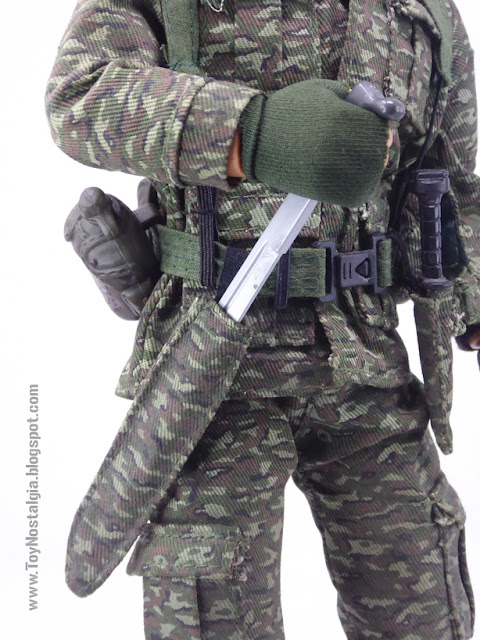 GEYPERMAN BIZAK Comandos de Elite  - POWER TEAM Detalle vaina machete de tela y hebilla cinturón ( GEYPERMAN Bizak )