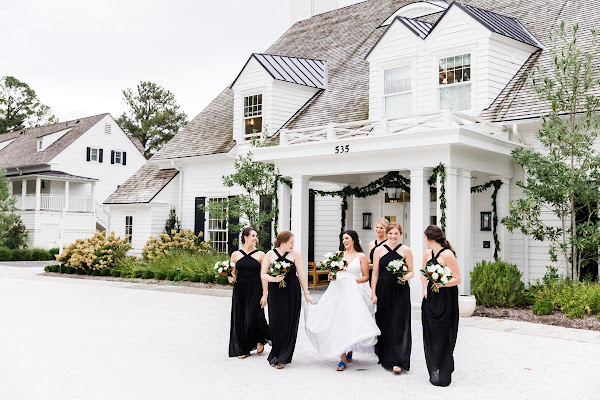 Gibson Island Club Wedding photographed by Maryland wedding photographer Heather Ryan Photography