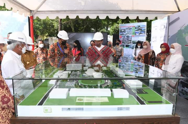 Peletakan Batu Pertama Jokowi Menandai Revitalisasi Lapangan Merdeka Dimulai