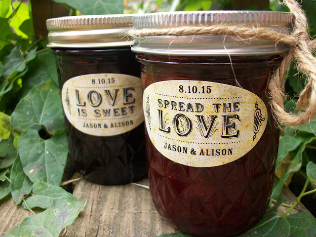 Vintage Oval Spread the Love is Sweet jar labels