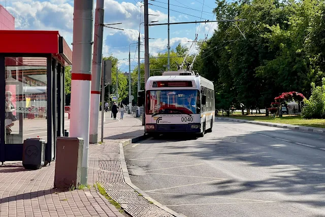 Химки, проспект Мира, троллейбус