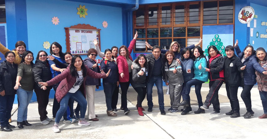 Efectúan Micro Taller para docentes de inicial en la UGEL Santiago de Chuco