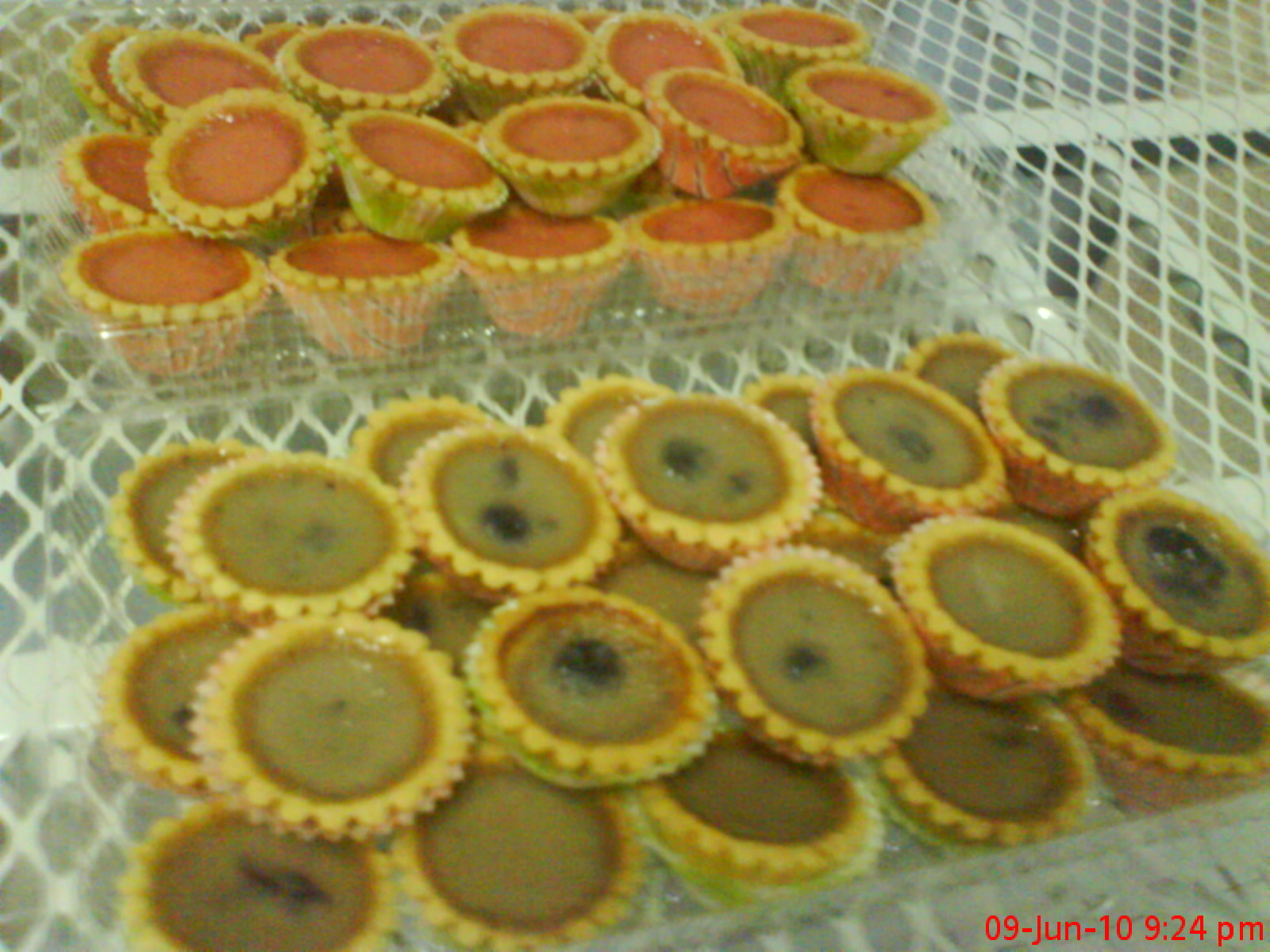 ADNAZTHIE-KEK: Tart telur berperisa strawberi n blueberi