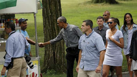 Presiden AS Obama Tetap Dijaga Ketat Walau Saat Liburan
