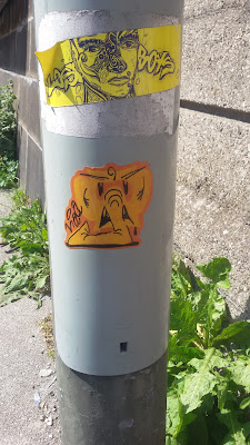 Elefantensticker || vaa || very ape art || an der Laterne