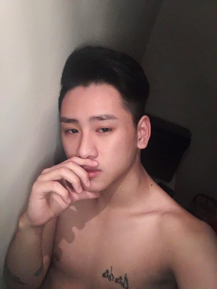 Anh chàng có gương mặt và body quyến rũ