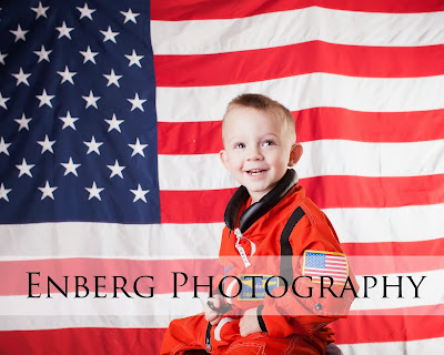 child astronaut costume photography