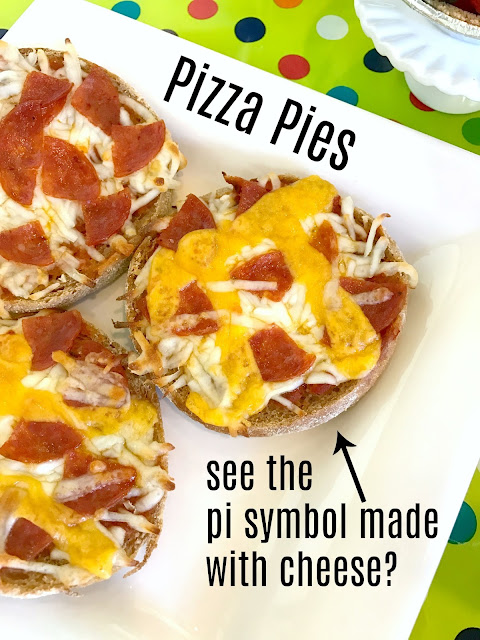 Mini pizza pies for Pi Day @michellepaigeblogs.com