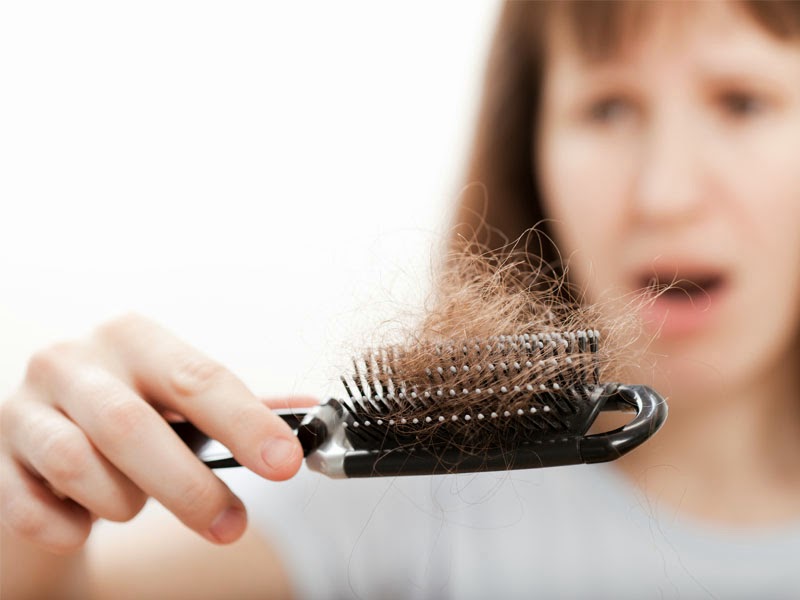 Cara merawat rambut agar tidak rontok bercabang dan kering secara alami