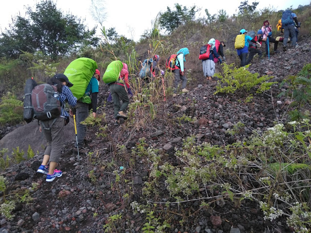 Jalur Gunung Guntur