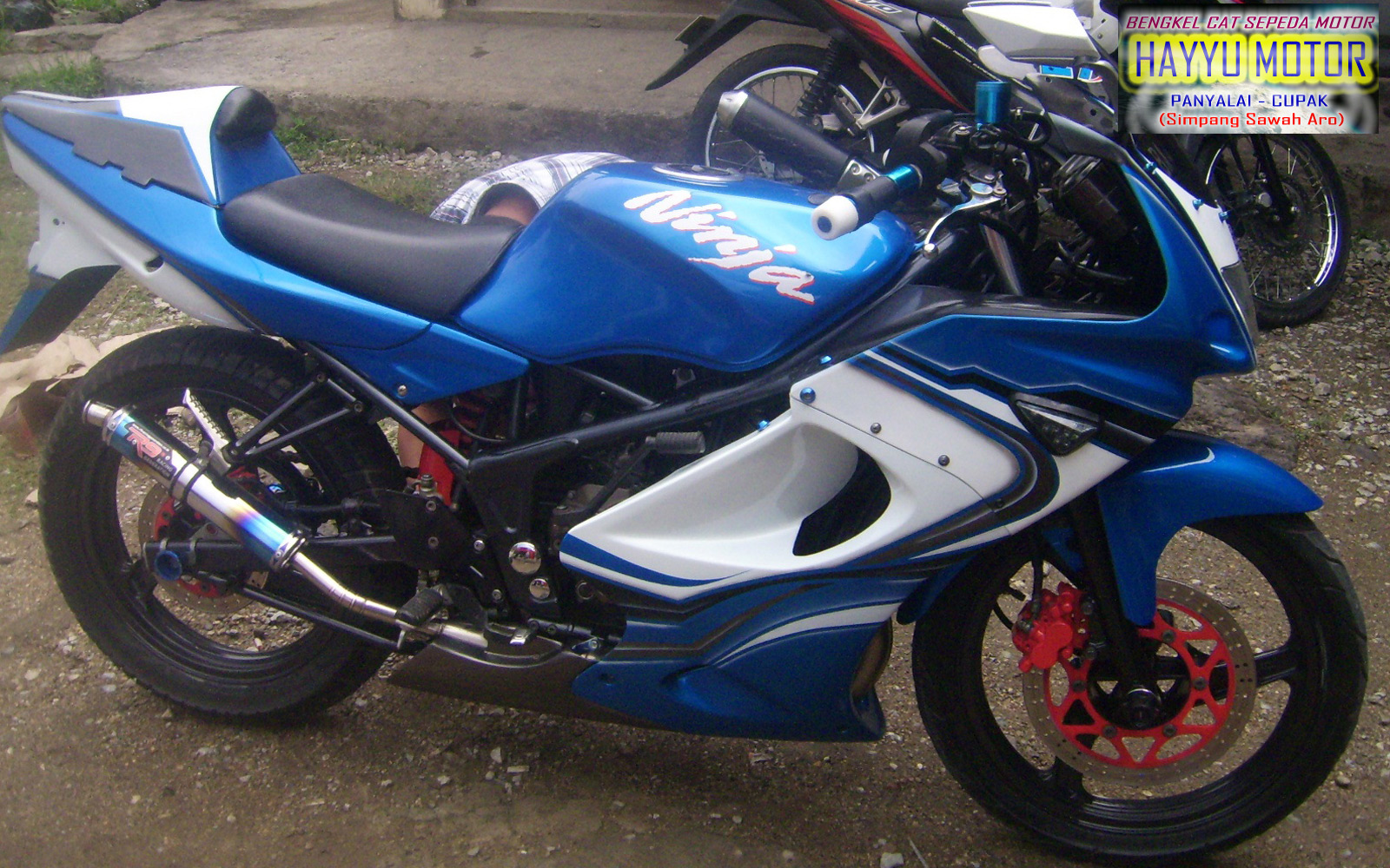 Foto Modifikasi Motor Ninja RR Warna Biru Sukaon