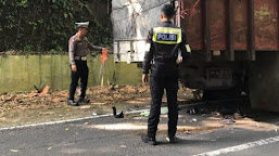 Naas Seorang Remaja Langsung Tewas Setelah Tabrak  Truk Parkir di Kota Pariaman