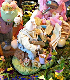 burlap chargers, burlap table covering, daffodils, Domestications Bunny Plates, Easter decor, Easter tablescape, Here comes Peter Cottontail, Paper Mache Bunnies, Peter Cottontail, violas