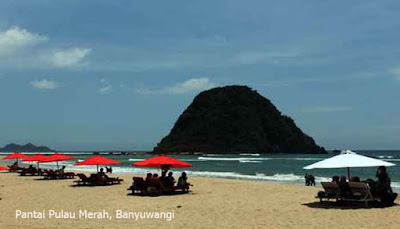 Keunikan Pantai Pulo Merah Banyuwangi