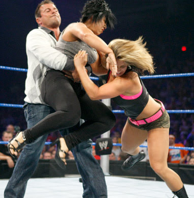 kaitlyn nxt. Vickie Guerrero vs Kaitlyn la