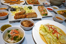 Siam Namnueng Thai & Vietnamese Family Restaurant @ ICON SIAM in Bangkok