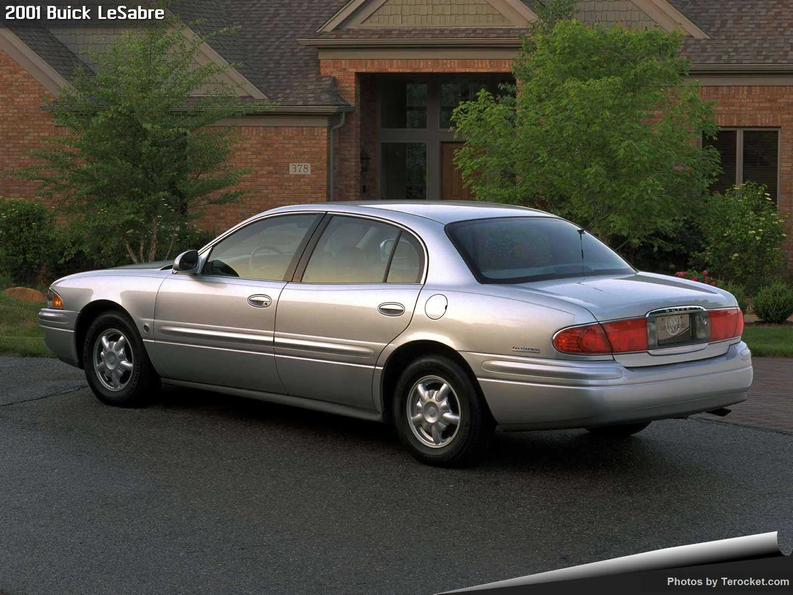 Hình ảnh xe ô tô Buick LeSabre 2001 & nội ngoại thất