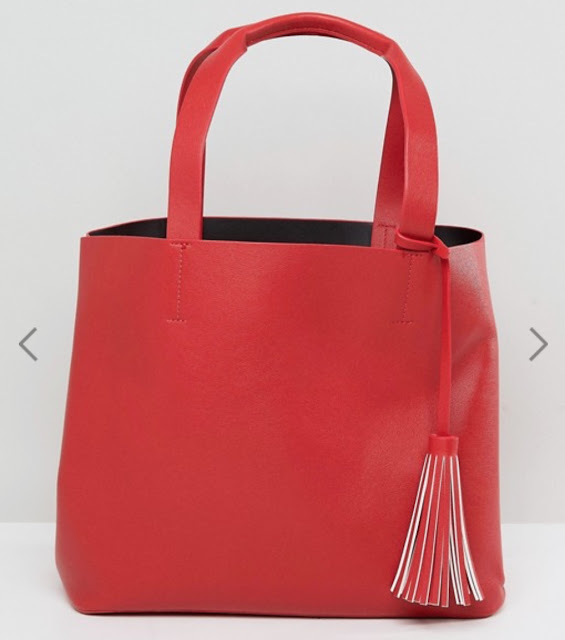 Pieces shopper bag with tassel