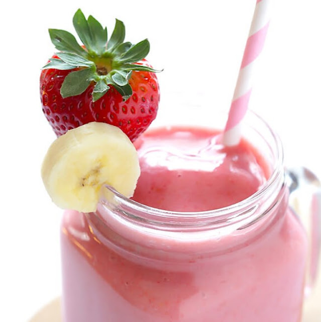 Strawberry Banana Smoothie #healthy #drinks