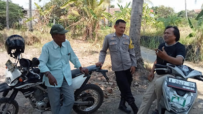 Jaga Situasi Kamtibmas, Personil Polsek Purwakarta Polres Cilegon Patroli Dialogis dengan Warganya
