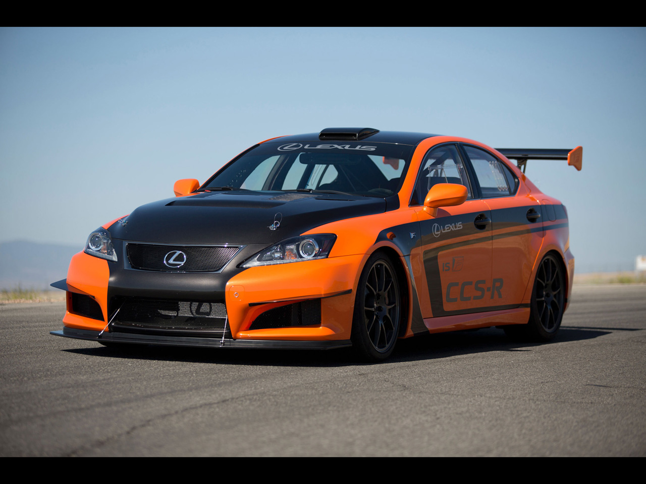 Na Pista Lexus IS F CCS R Race Car  Garagem do Rovida