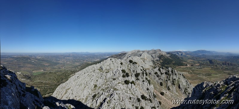 Crestería de la Peña Negra (Sierra del Co)