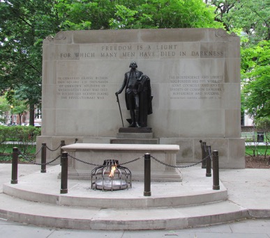 TombofUnknownRevolutionarySoldier--2015-05-22-10-45.jpg