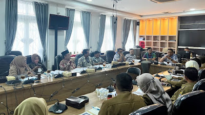 Finalisasi Raperda Perlindungan UMKM, Pansus 7 DPRD Kota Bandung :   Usulkan Sanksi Hukum Rentenir