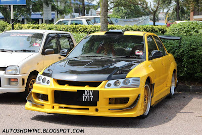 Wira Evolution custom bodykit