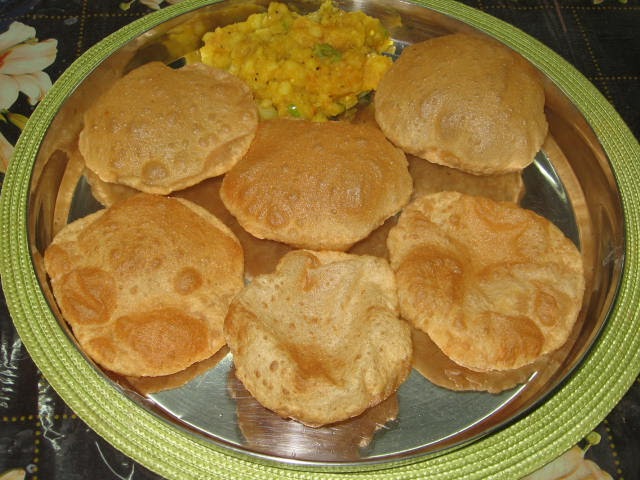 Tamil Veg Cooking: Poori