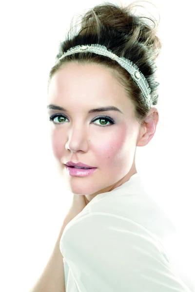 Bobbi Brown Nude Glow Spring 2014 Make Up Collection featuring Katie Holmes