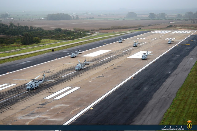 La Décima Escuadrilla de la FLOAN celebra sus 50.000 horas de vuelo